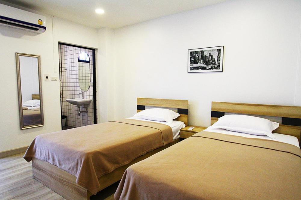 בנגקוק 398 Hostel מראה חיצוני תמונה